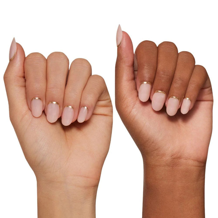 Glamnetic Press-On Nails Goal Digger on two different skin tones