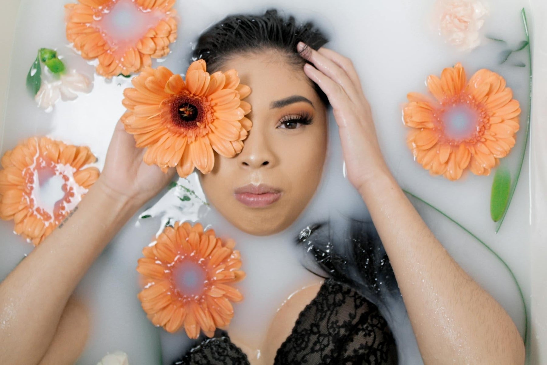 Undereye Makeup Without Cracking