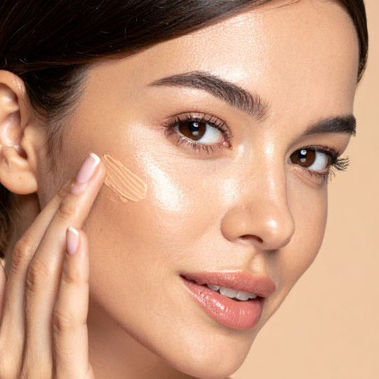 Best Primer for Mature Skin: Smoothing Formulas for 2026