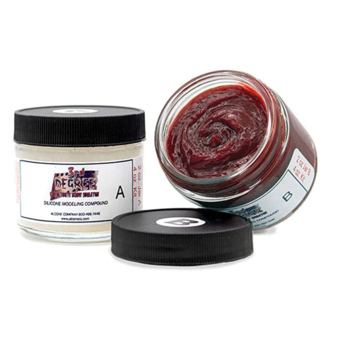 3rd Degree Blood Red Kit 4oz jars with one open