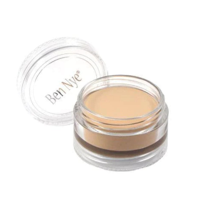 Ben Nye Coverette Cover-Up CC-1 Ultra Fair in jar with lid behind