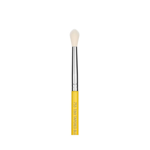 Bdellium Studio Brush 753 Tiny Tapered Blender closeup