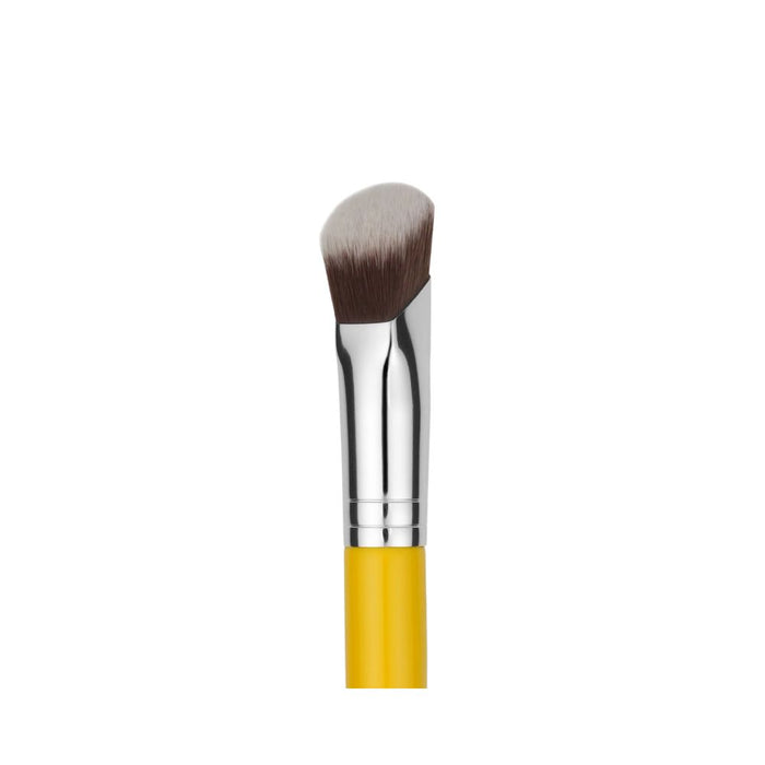 Bdellium Studio Brush 967 Soft Square Foundation close up