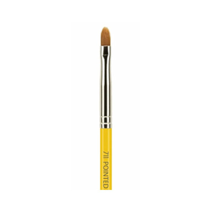 Bdellium Tools Studio Brush 711 Pointed Tip Liner close up