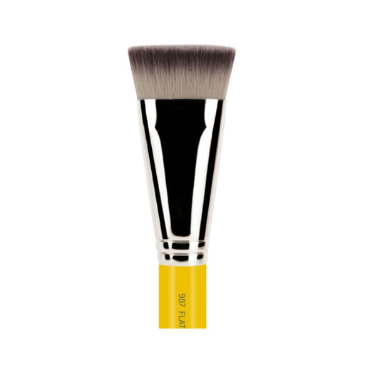 Bdellium Tools Studio Brush 987 Face Blending close up