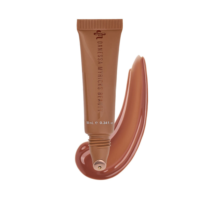 Danessa Myricks Glosswork 4D Lip Gloss Spiced Latte with swatch