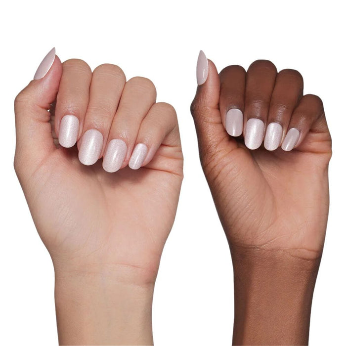 Glamnetic Press-On Nails Pure Intentions on 2 different skin tones