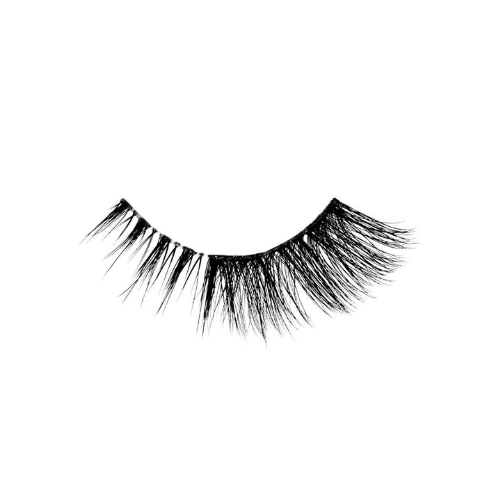 House of Lashes Show Off lash close up