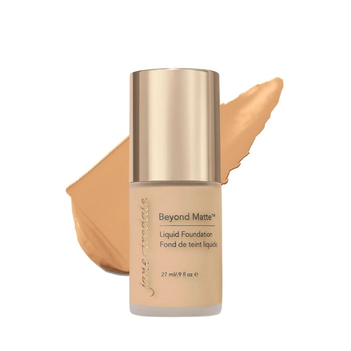 Jane Iredale Beyond Matte Liquid Foundation M7 with swatch