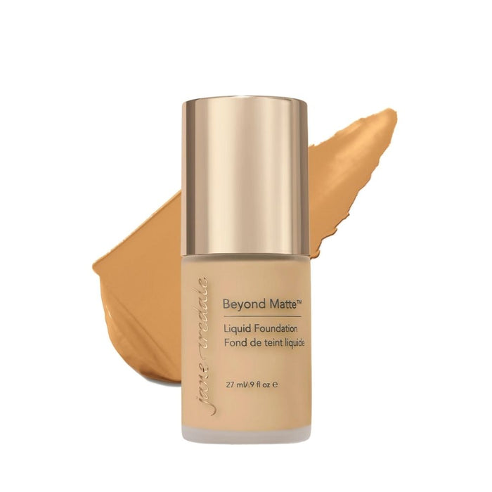 Jane Iredale Beyond Matte Liquid Foundation M8 with swatch