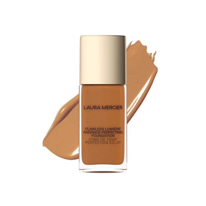 Laura Mercier Flawless Lumière Foundation 4C1 Praline with swatch
