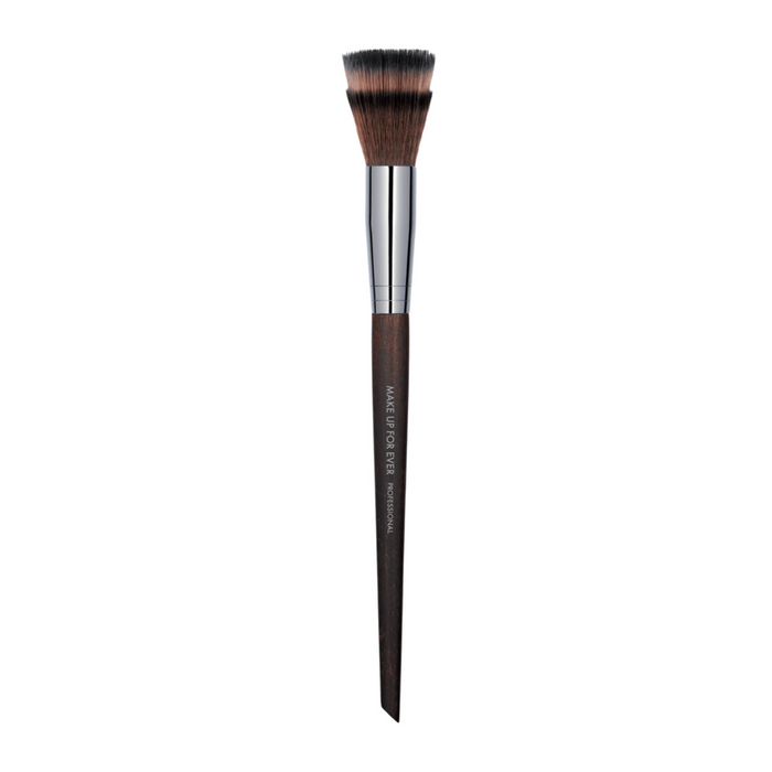 Make Up For Ever Blending Powder Brush 122